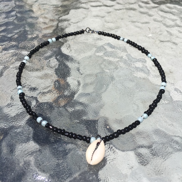 VSCO Black Glass Bead Volcanic Ash Necklace/Choker - Picture 5 of 6